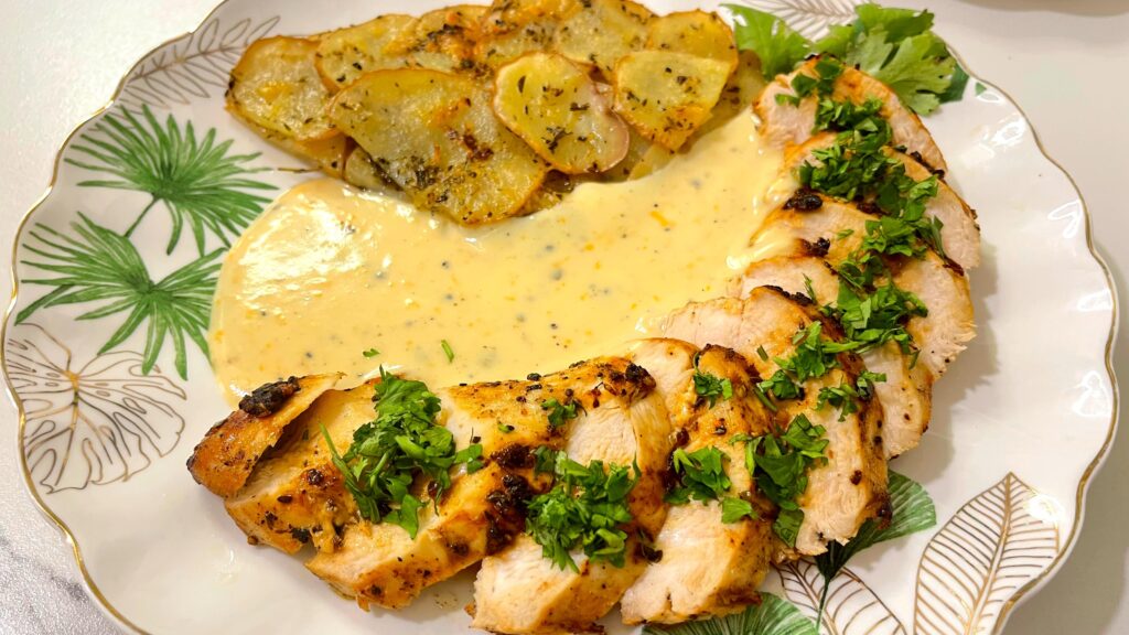 Delicious Chicken Breast with Roasted Potatoes and Cheesy Béchamel sauce